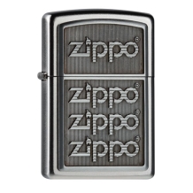 Zippo met 4 Zippo Logo 3D aansteker