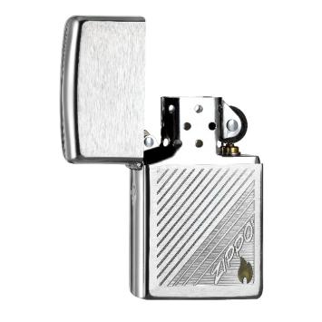 Zippo Stripe aansteker open